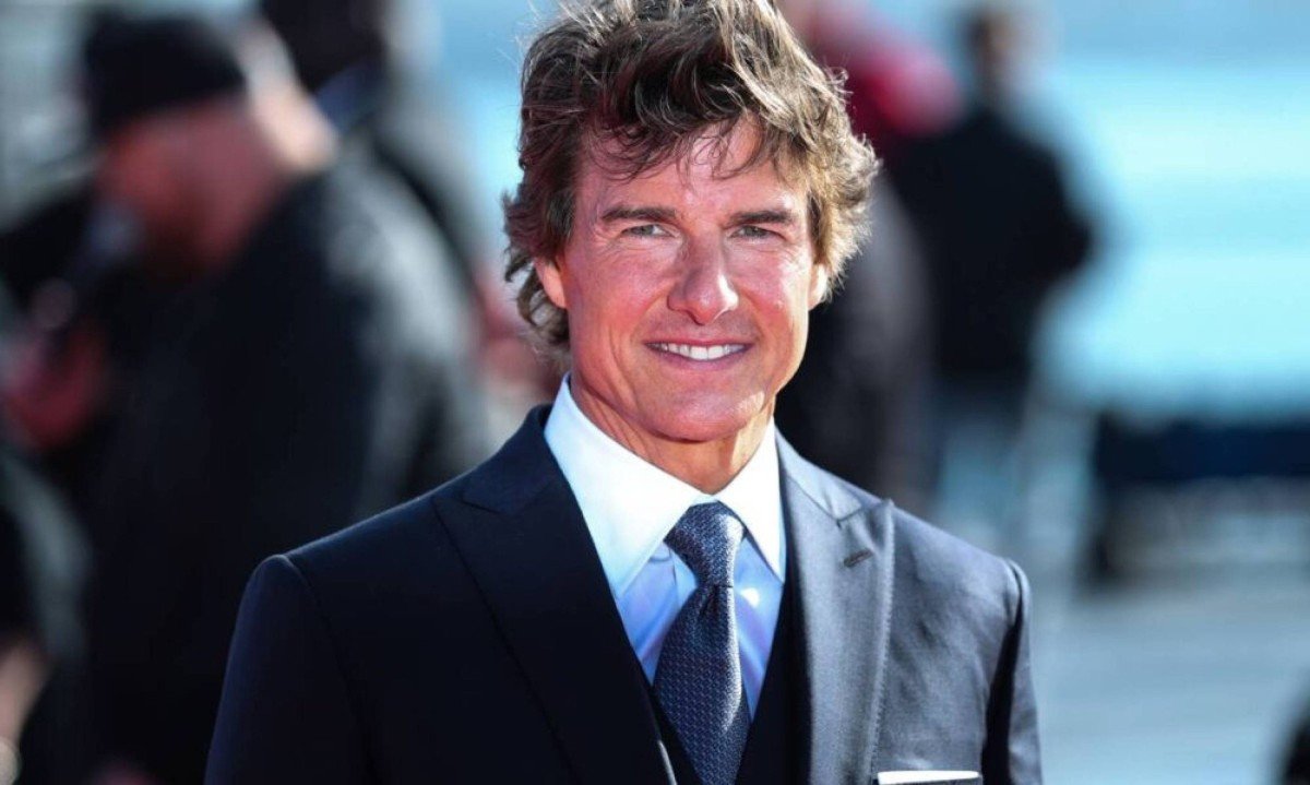 Aos 64 anos, Tom Cruise segue recusando dublês; entenda a obsessão do ator por cenas de risco - (crédito: Tupi)