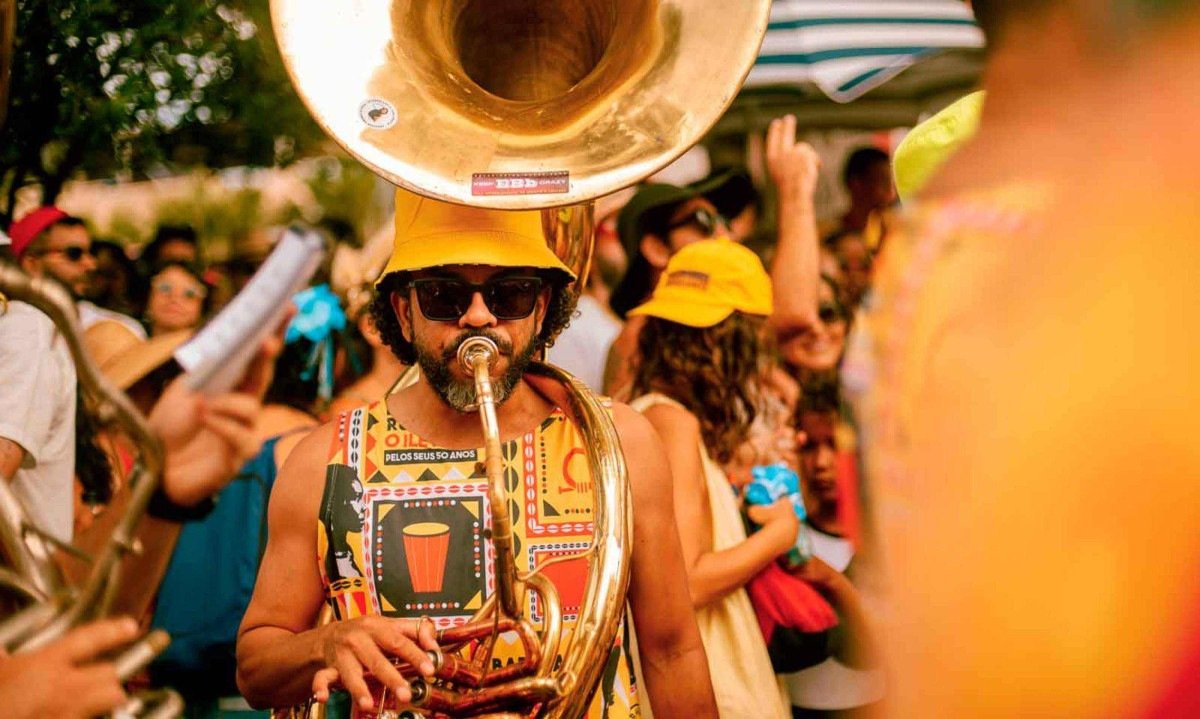 O Babadan Banda de Rua fará homenagem a Moacir Santos, com um espetáculo criado para o projeto - (crédito: Marcelo Goulart/Divulgação)