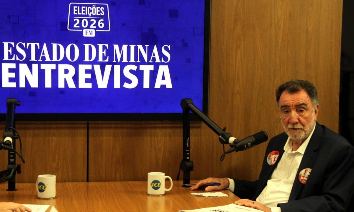 Patrus Ananias durante sabatina do Estado de Minas, Portal Uai e TV Alterosa - (crédito: Jair Amaral/EM/D.A. Press)
