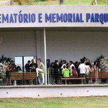 Durante funeral, familiares prometem honrar legado de Bruno Avelar