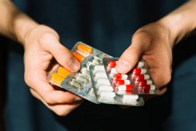 Estudo mostra que uma parcela significativa das pessoas em tratamento com antidepressivos também convive com outras condições de saúde -  (crédito: Magnific)