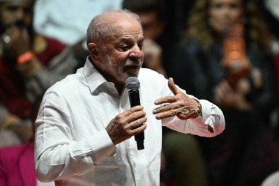 Presidente do Brasil criticou tom de Trump e exaltou poder do diálogo -  (crédito: Mauro Pimentel/AFP)