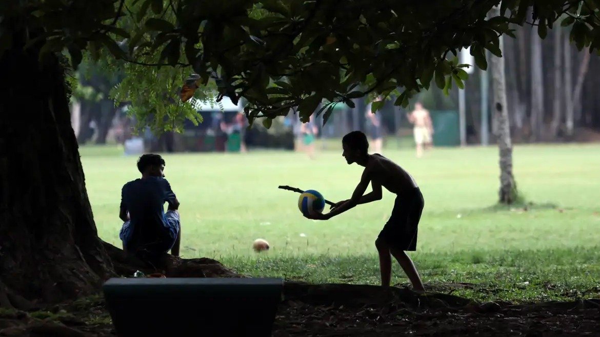 Onda de calor coloca regiões de MG sob alerta vermelho; veja os riscos - Paulo Pinto/Ag&ecirc;ncia Brasil