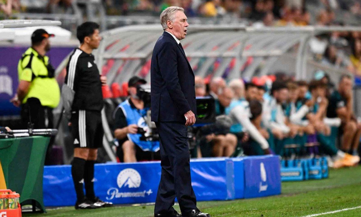 Carlo Ancelotti ainda não conseguiu fazer a Seleção Brasileira reencontrar o melhor futebol -  (crédito: SAEED KHAN / AFP)