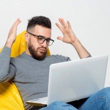 Wi-Fi lento? 7 vilões podem estar roubando seu sinal de internet - KamranAydinov/Magnific