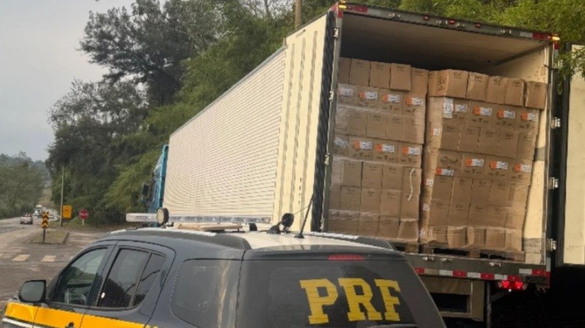 Carga de mercadorias sem nota fiscal, como a lingui&ccedil;a de R$ 200 mil apreendida pela PRF, evidencia sonega&ccedil;&atilde;o tribut&aacute;ria -  (crédito: PRF/Reprodu&ccedil;&atilde;o )