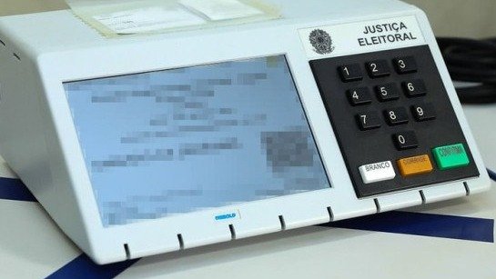 A aus&ecirc;ncia n&atilde;o justificada na vota&ccedil;&atilde;o em urnas eletr&ocirc;nicas como esta pode gerar multas e san&ccedil;&otilde;es da Justi&ccedil;a Eleitoral -  (crédito: TSE - Tribunal Superior Eleitoral - Flickr)