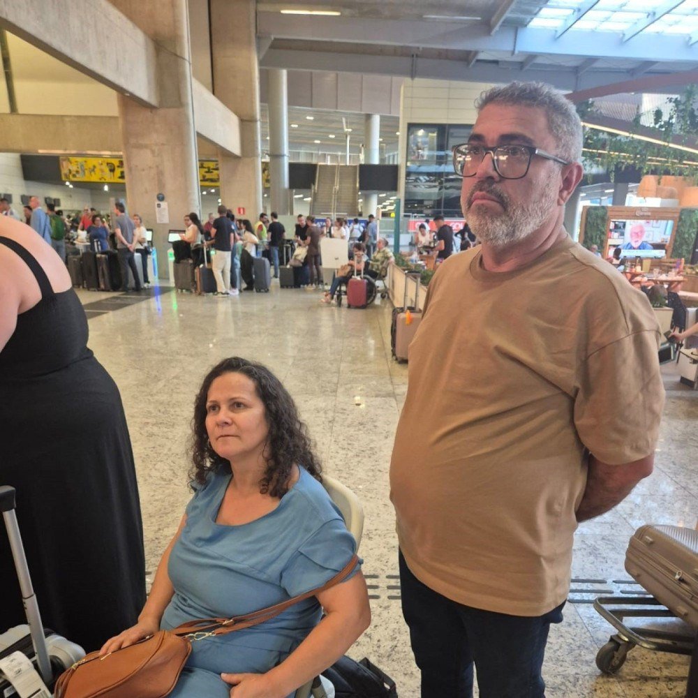 Caos em Confins: passageiros enfrentam horas de espera e falta de apoio