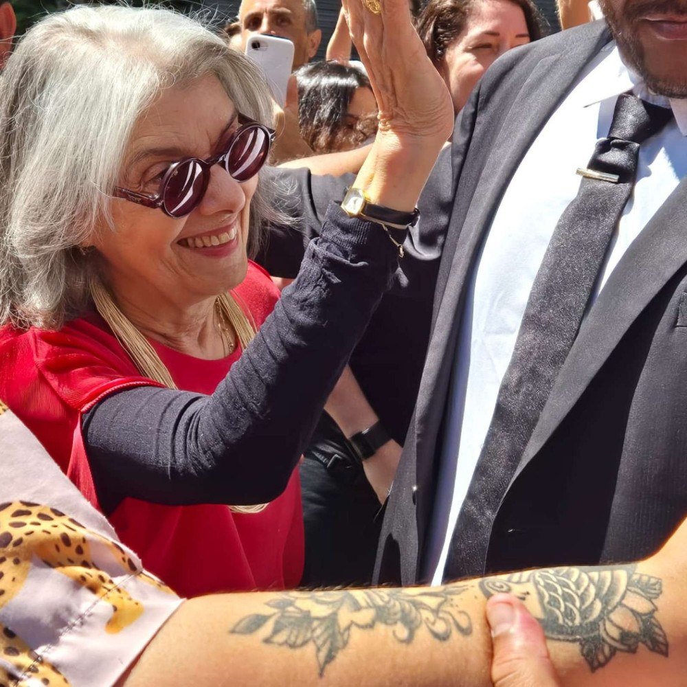 Cármen Lúcia exalta luta das mulheres pela vida e contra a violência