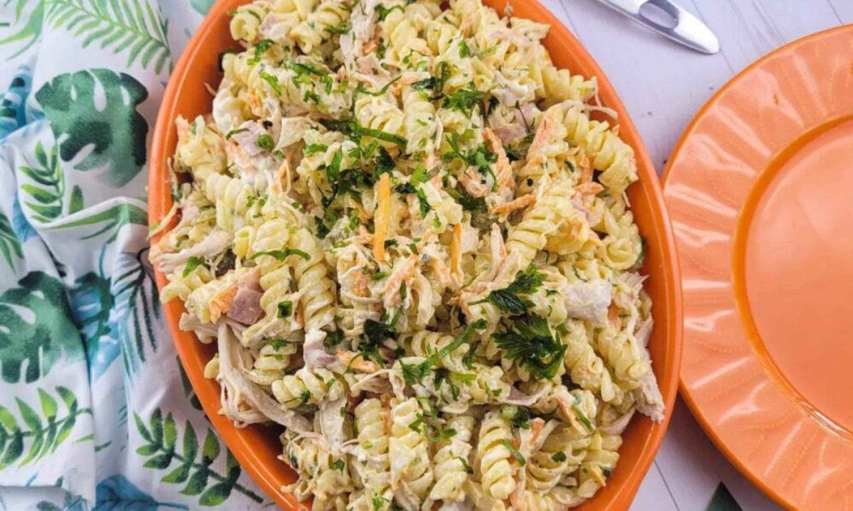 Macarronese saborosa e versátil: aprenda o coringa da cozinha brasileira - (crédito: Tupi)