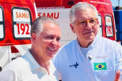 A entrega dos veículos faz parte de uma estratégia de reforço da estrutura de atendimento do SUS -  (crédito: Edésio Ferreira/EM/DA.Press)
