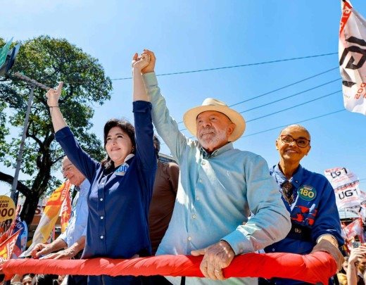 Presidente da República, Luiz Inácio Lula da Silva, com Marina Silva e Simone Tebet, durante ato de campanha em São Paulo. -  (crédito:  Foto: Ricardo Stuckert.)