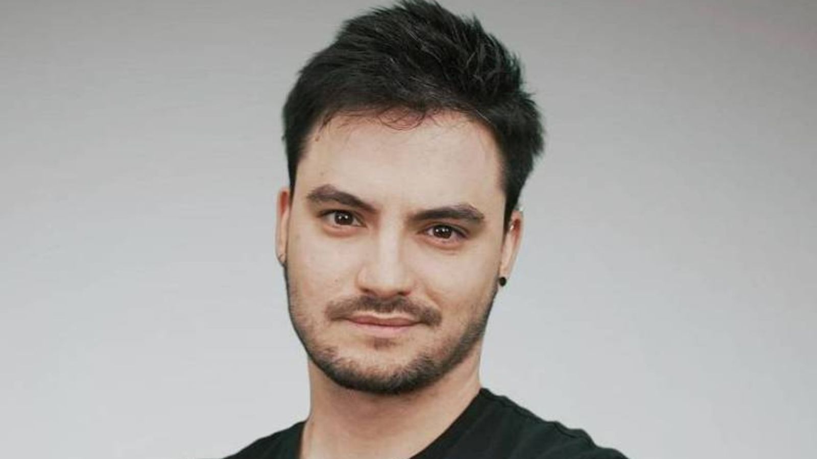 Felipe Neto lamentou ter feito publicidade para casas de apostas, classificando a experiência como seu "maior erro" - (crédito: Instagram)