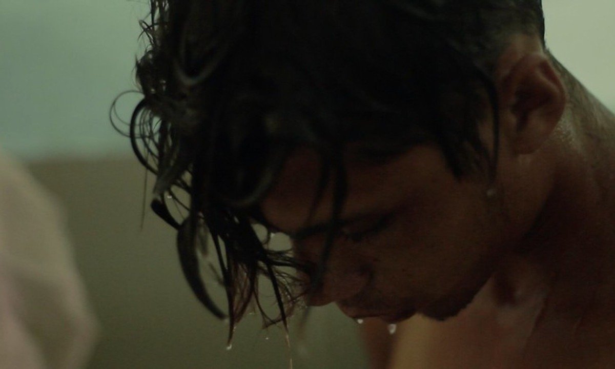 Relação entre cineasta mexicana e jovem cubano transforma intimidade, desejo e consentimento em matéria cinematográfica de 'Jankee' - (crédito: CineBH/Divulgação)