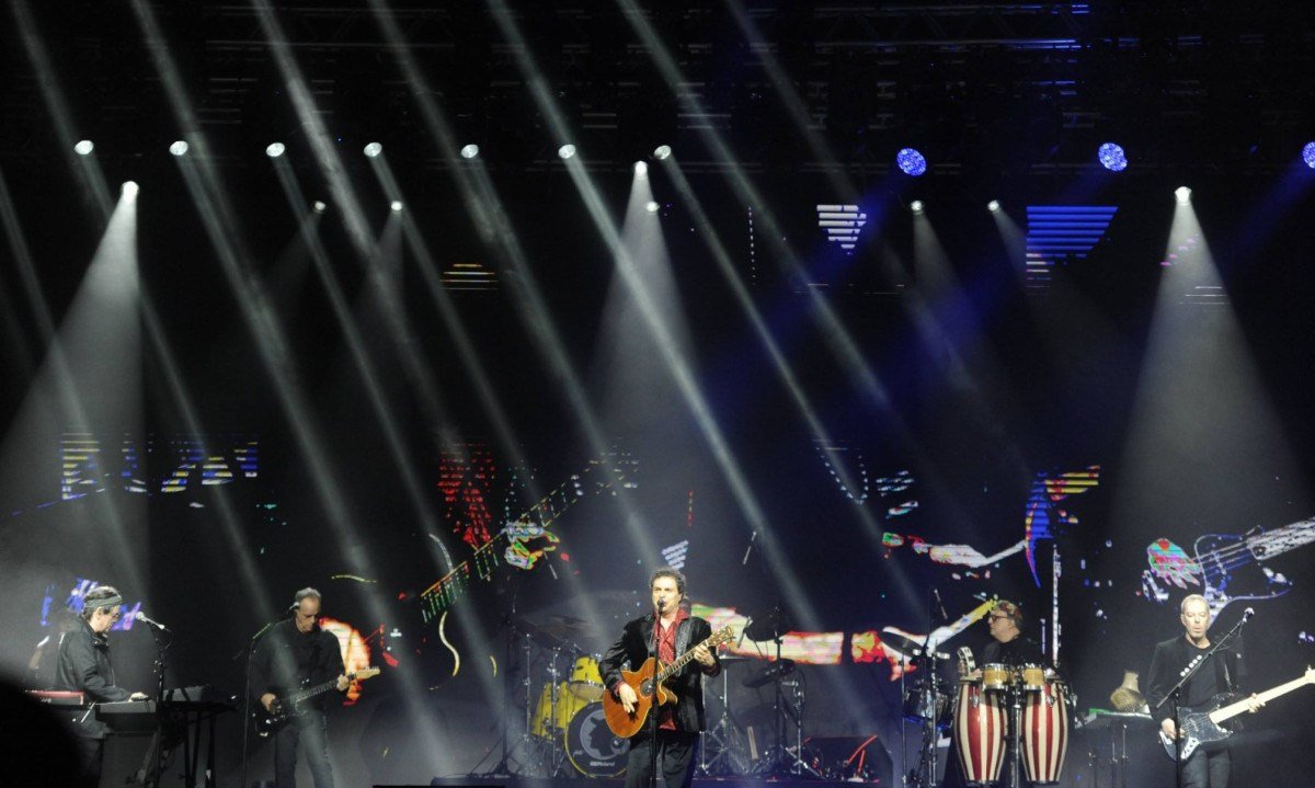 Barão Vermelho Banda elegeu 'Pro dia nascer feliz' como a última música do show que reúne a formação original do grupo - (crédito: Alexandre Guzanshe/EM/D.A.Press)