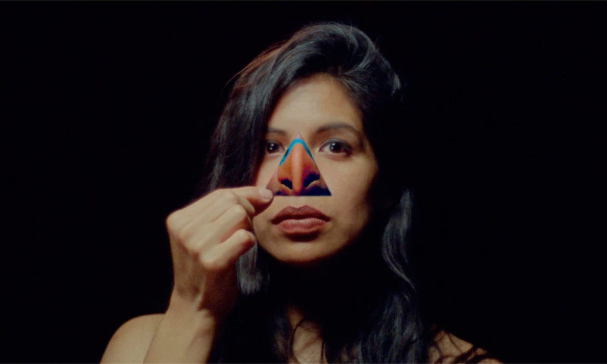Cena do filme "Nuestro cuerpo es una estrella que se expande", da dupla mexicana Semillites Hernández Velasco e Tania Hernández Velasco; longa foi o vencedor da Mostra Território na 20ª CineBH - (crédito: Divulgação)