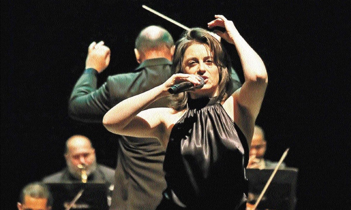 Alessandra Maestrini foi a última convidada da Orquestra Opus no projeto Mostra Cine Brasil de Música 2026 -  (crédito: Liliane Pelegrini/Divulgação)