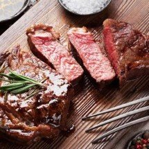 Nada de marinadas complexas: técnica simples tempera carne de churrasco - Tupi