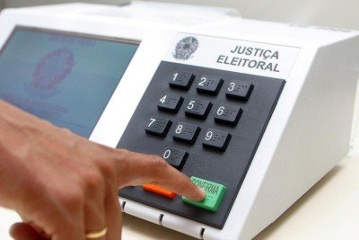 Saiba como baixar o e-T&iacute;tulo para us&aacute;-lo no dia da vota&ccedil;&atilde;o -  (crédito: Foto:Nelson Jr./Ascom/TSE)