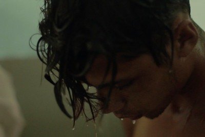 Relação entre cineasta mexicana e jovem cubano transforma intimidade, desejo e consentimento em matéria cinematográfica de 'Jankee' -  (crédito: CineBH/Divulgação)