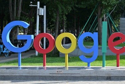 Comemorando 28 anos, o Google transformou a busca por informa&ccedil;&atilde;o, tornando-se um pilar da vida moderna -  (crédito: ADEK BERRY / AFP)