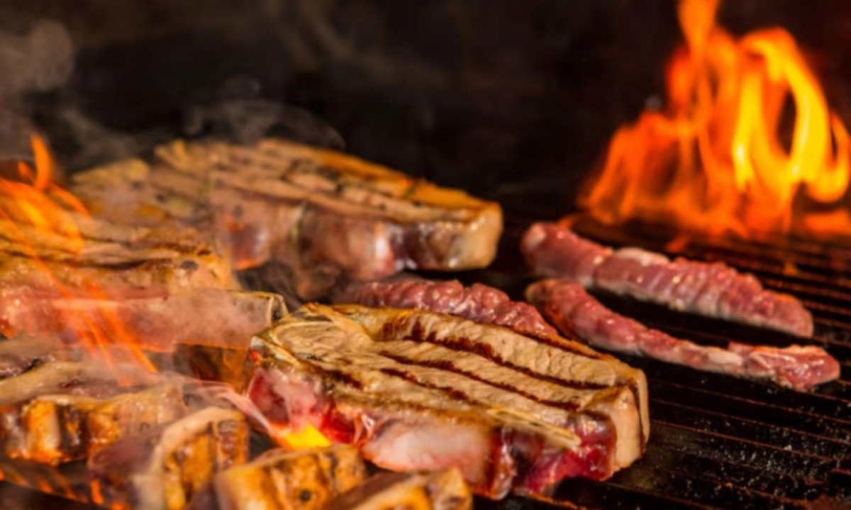 Salgar a carne antes ou depois?
- (crédito: Azerbaijan_stockers/Magnific)