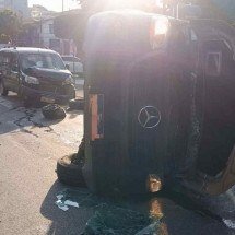 BH: Van capota na Av. Amazonas e deixa 9 pessoas feridas - CBMMG/Divulga&ccedil;&atilde;o