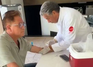 Saúde de Leonardo: cantor faz exames após cortar álcool e emagrecer -  (crédito: Tupi)