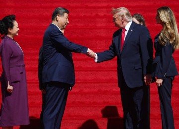 O anúncio ocorre após a recente visita de Estado do presidente Xi Jinping aos EUA, a primeira em mais de uma década, e reforça o esforço mútuo para manter a estabilidade econômica -  (crédito: WIN MCNAMEE/GETTY IMAGES via AFP)