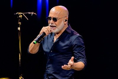 O cantor Rick, v&iacute;tima de acidente de helic&oacute;ptero, em registro de uma de suas performances -  (crédito: Redes sociais/Reprodu&ccedil;&atilde;o)