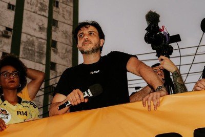 Renan Santos (Miss&atilde;o) em ato em Salvador -  (crédito: Redes sociais)