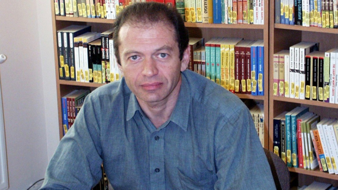Andy Petroianu, médico e agora autor literário, celebra a estreia de seu romance "Emigrados" - (crédito: Acervo pessoal)