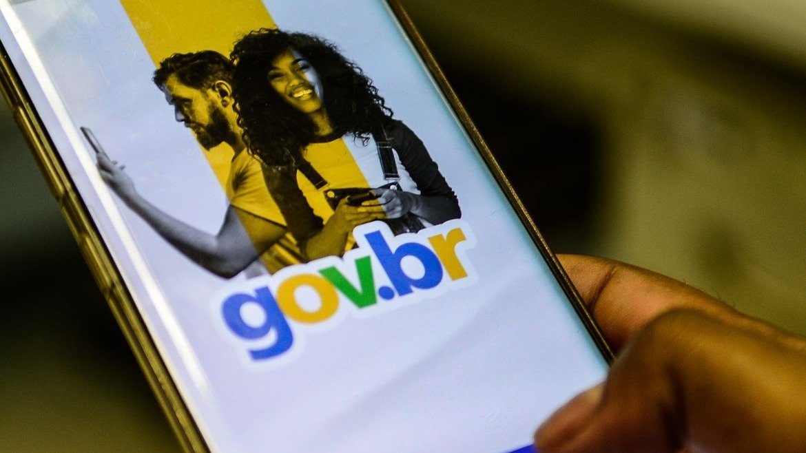 A instabilidade da plataforma Gov.br afeta o acesso de usu&aacute;rios a diversos servi&ccedil;os p&uacute;blicos digitais -  (crédito: Marcello Casal Jr. / Ag&ecirc;ncia Brasil)