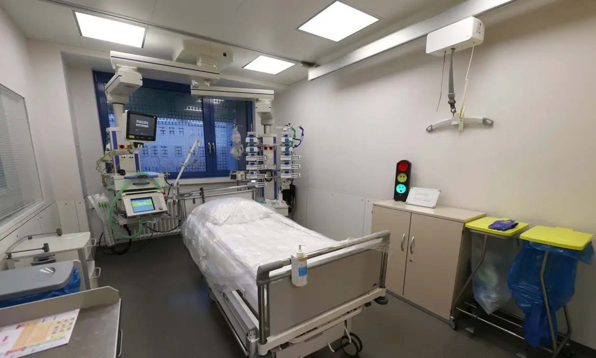 Regras para o funcionamento de hospitais particulares serão fixadas pela Anvisa - (crédito: Reuters / Kai Pfaffenbach / Direitos Reservados)