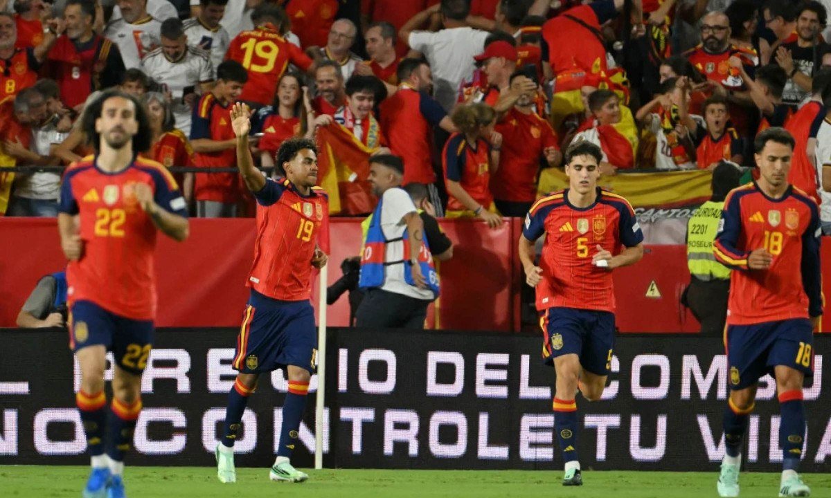 Espanha goleia Croácia com show de Yamal e é líder isolada da Liga das Nações - (crédito: No Ataque Internacional)