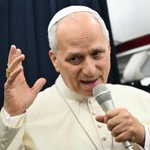 Papa reconhece que abusos foram "sistêmicos" em partes da Igreja -  AFP