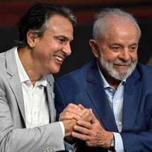 Lula vai ao debate da Globo? Senador 'vaza' resposta - Mauro Pimentel/AFP