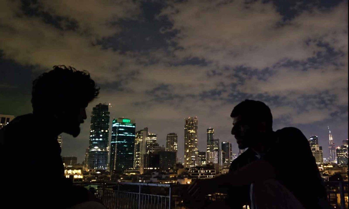 O documentário tem entrevistas com 24 integrantes das forças israelenses, gravadas em telhados de Tel Aviv, nas quais contam detalhes das operações em Gaza - (crédito: vitrine filmes/divulgação)