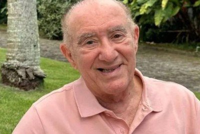 Renato Aragão, 91, e a filha mais velha, Juliana Rangel Aragão, 49, terão uma audiência de conciliação marcada pela Justiça do Rio de Janeiro -  (crédito: Reprodução / Instagram)