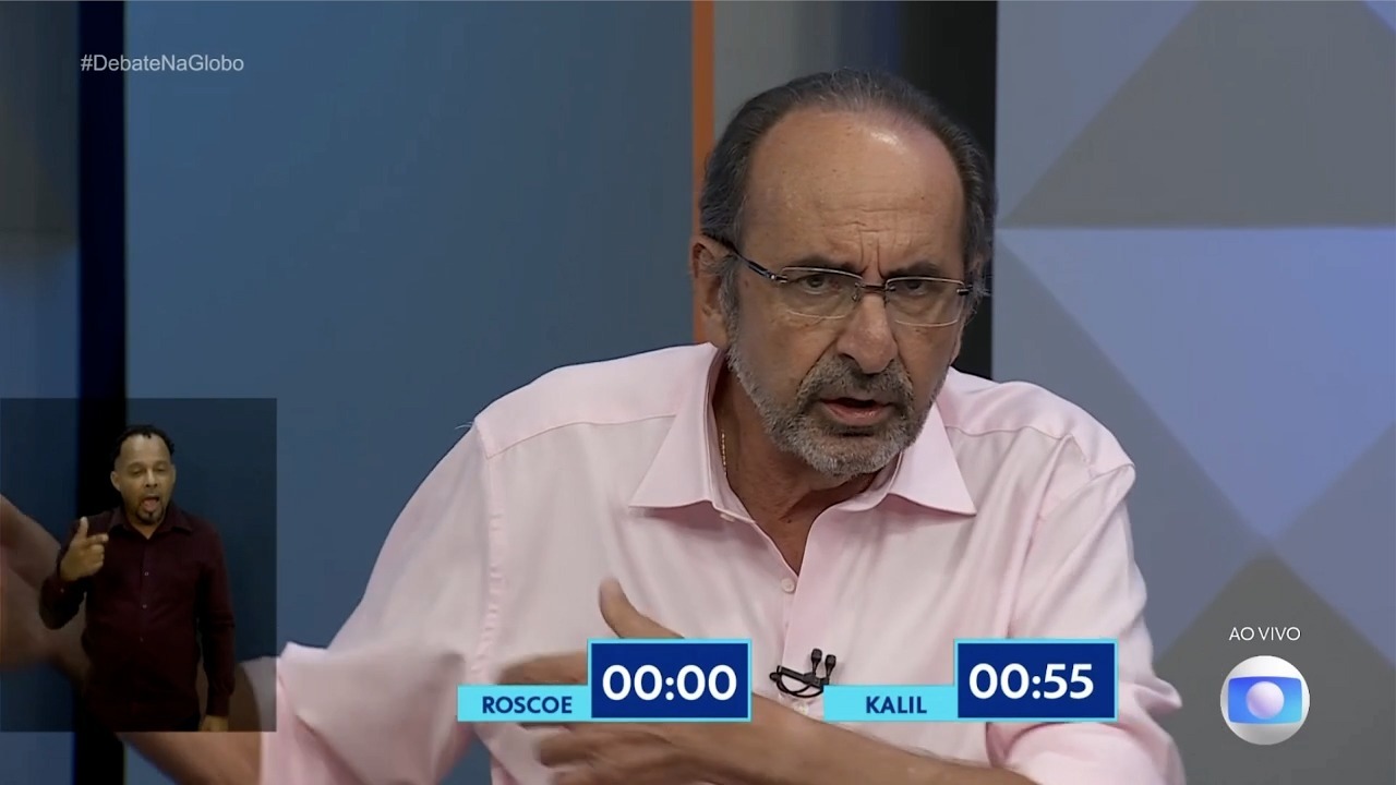 Alexandre Kalil (PDT) durante o debate da TV Globo em que criticou a proposta de redução do IPVA - (crédito: Reprodução/TV Globo)