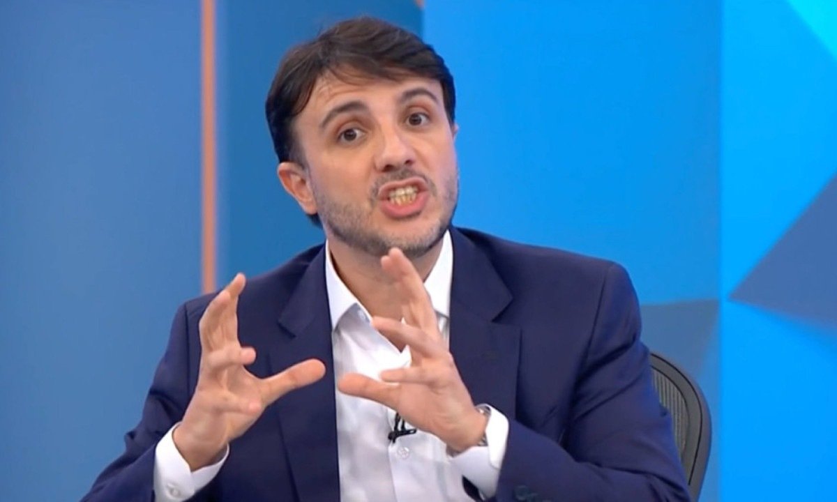 ‘A Globo armou um circo para o Flávio Bolsonaro’, diz Renan Santos - (crédito: Foto: Reprodução/Globo)