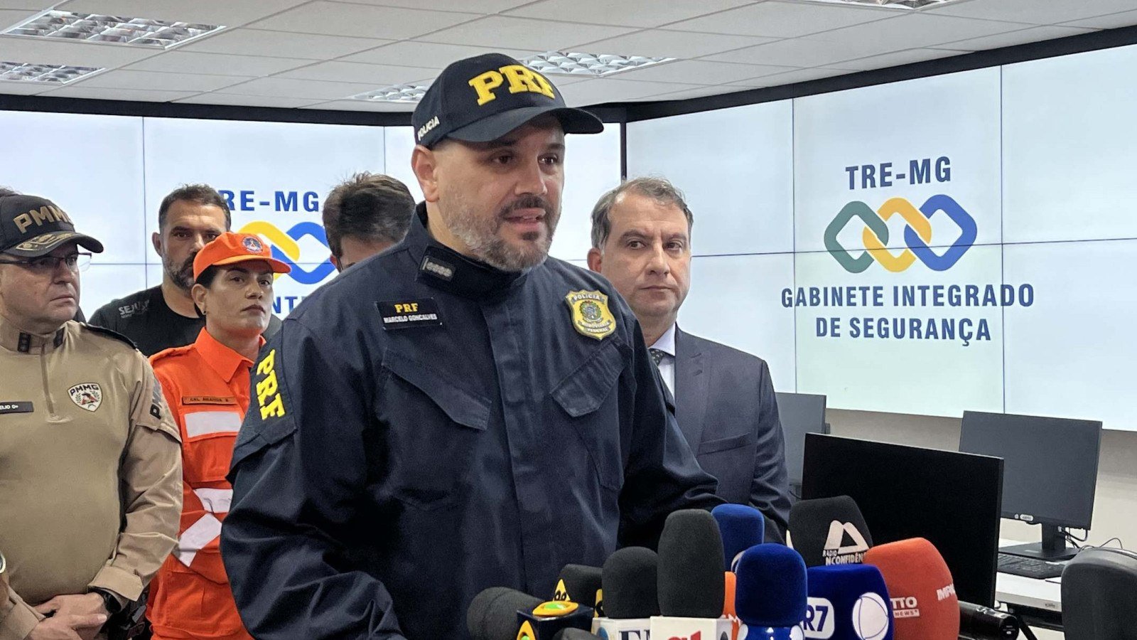 O superintendente executivo da PRF em Minas Gerais, Marcelo Gon&ccedil;alves Viana, afirmou que a corpora&ccedil;&atilde;o est&aacute; preparada para atuar rapidamente em casos de acidentes, interdi&ccedil;&otilde;es e outros problemas que possam bloquear as estradas