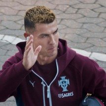 Jorge Jesus foi a aeroporto e tentou convencer Cristiano Ronaldo a seguir na Seleção