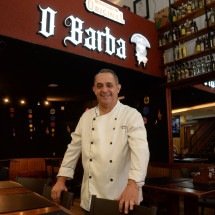 Bar muda de nome e mira em novo público, sem perder a fama de comida boa - Túlio Santos/EM/D.A Press