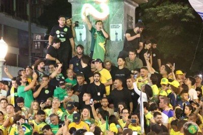 Cruzamento das avenidas Afonso Pena e Amazonas ficou parado durante ato bolsonarista -  (crédito: Marcos Vieira/EM/D.A. Press)