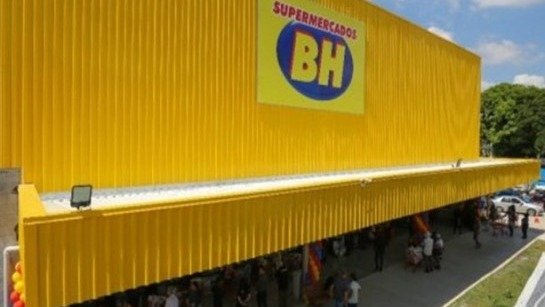 Fachada de uma unidade dos Supermercados BH, rede que assume 114 lojas das marcas Epa e Mineir&atilde;o Atacarejo ap&oacute;s aprova&ccedil;&atilde;o do Cade -  (crédito: Divulga&ccedil;&atilde;o/Supermercados BH)