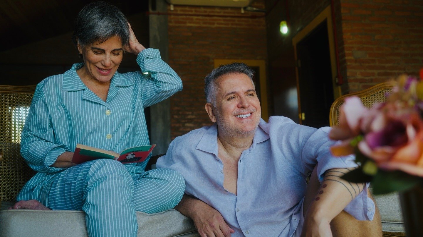 Gl&oacute;ria Pires e Orlando de Morais compartilharam a fazenda que agora d&aacute; lugar a condom&iacute;nio de luxo com hist&oacute;ria -  (crédito: Instagram @terravermelhafazenda / Divulga&ccedil;&atilde;o)