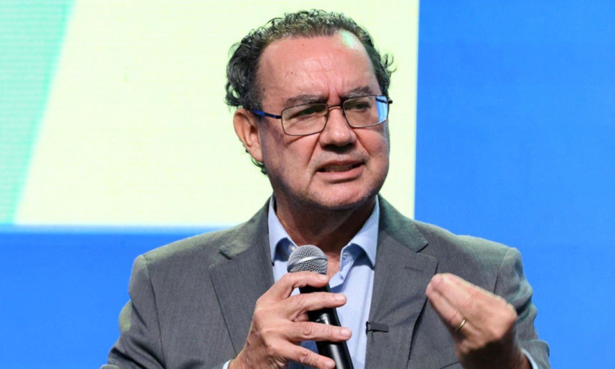 Fala sobre mandado de segurança para adiar eleição foi ‘desabafo’ de Augusto Cury - (crédito: Foto: Gilberto Cardoso/ Agência CNM)