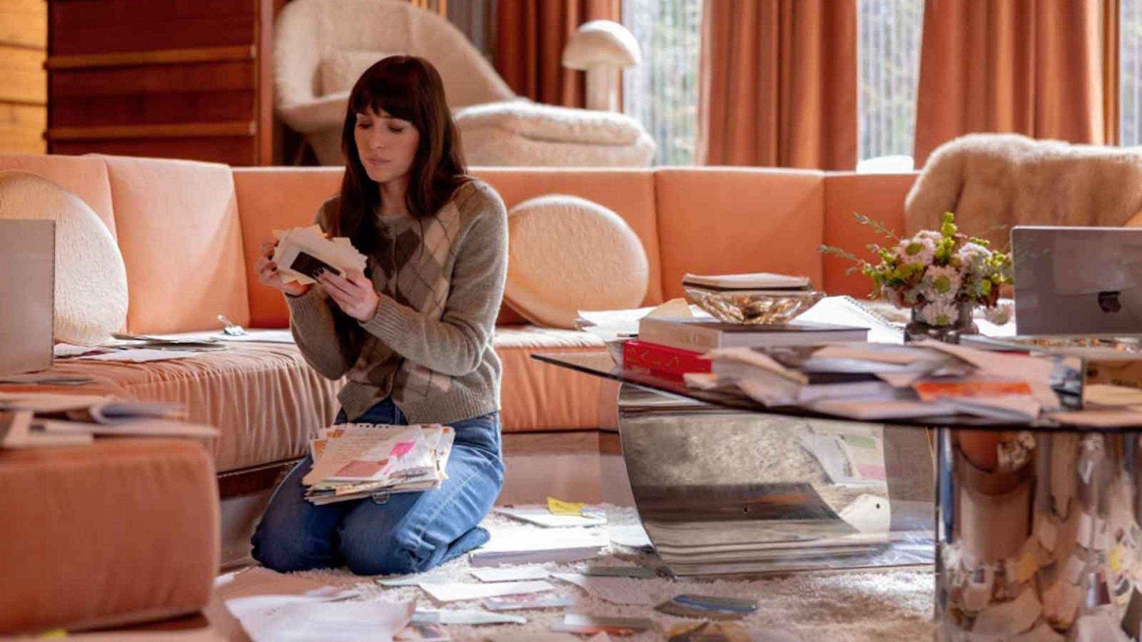 Dakota Johnson estrela o filme erótico 'Verity', em cartaz em BH