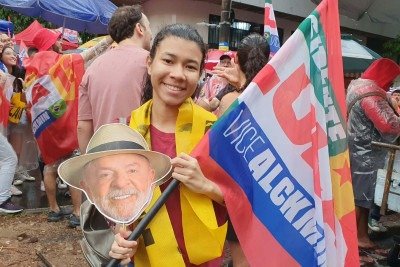 Natural de Jatobá, no interior de Pernambuco, ela mora na capital mineira há um ano e meio, é estudante de Biblioteconomia da Universidade Federal de Minas Gerais (UFMG) e votará no petista pela segunda vez -  (crédito: Larissa Leone/EM/DA.Press)